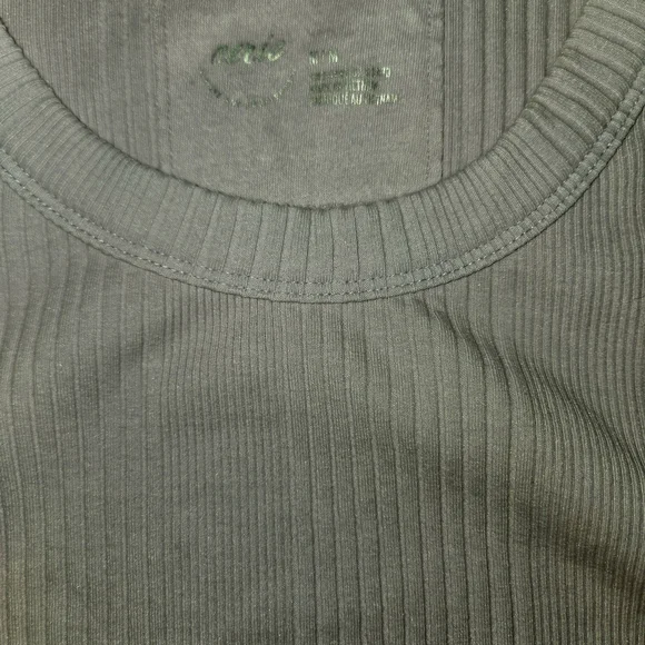 Gray Ribbed Tank Top - Picture 2 of 2